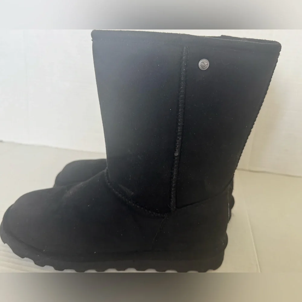 BearPaw Alyssa Black Woman’s Winter Boots faux suede fur size 7‎